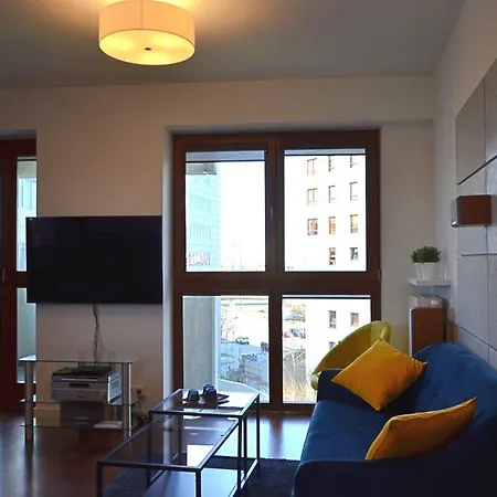 Aleja Wyscigowa 4c By Homeprime