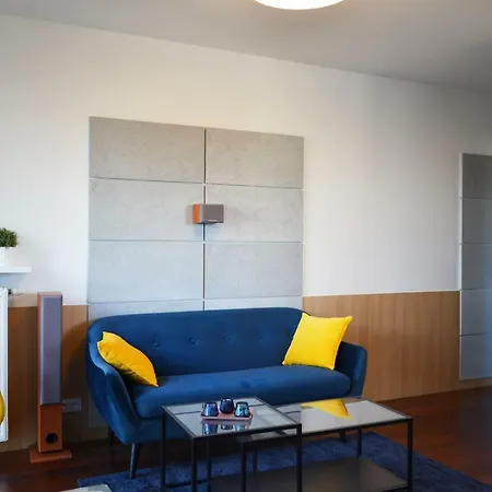 Daire Aleja Wyscigowa 4c By Homeprime *