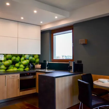 Aleja Wyscigowa 4c By Homeprime *