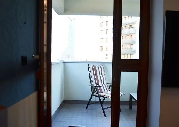 Aleja Wyscigowa 4c By Homeprime 바르샤바