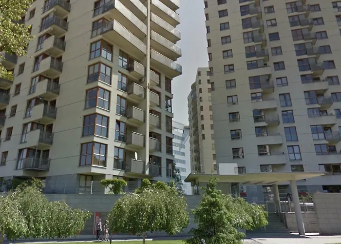 Apartman Aleja Wyscigowa 4c By Homeprime Varsó